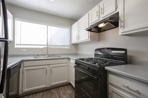 Kitchen at Villas de la Terraza Apartments in Albuquerque NM October 2020
